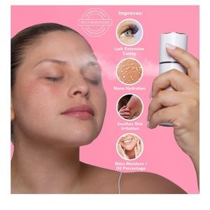 Nano Mister Facial Mist Sprayer with Skin Analyzer & Portable Battery Bank - New
